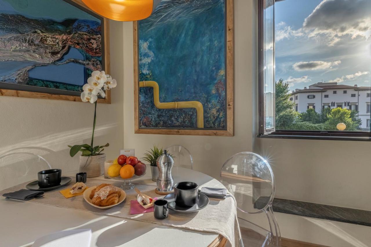 The Architect - Canals View *