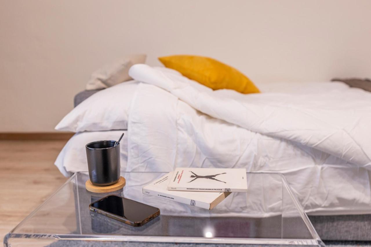 The Architect - Canals View Apartment Livorno